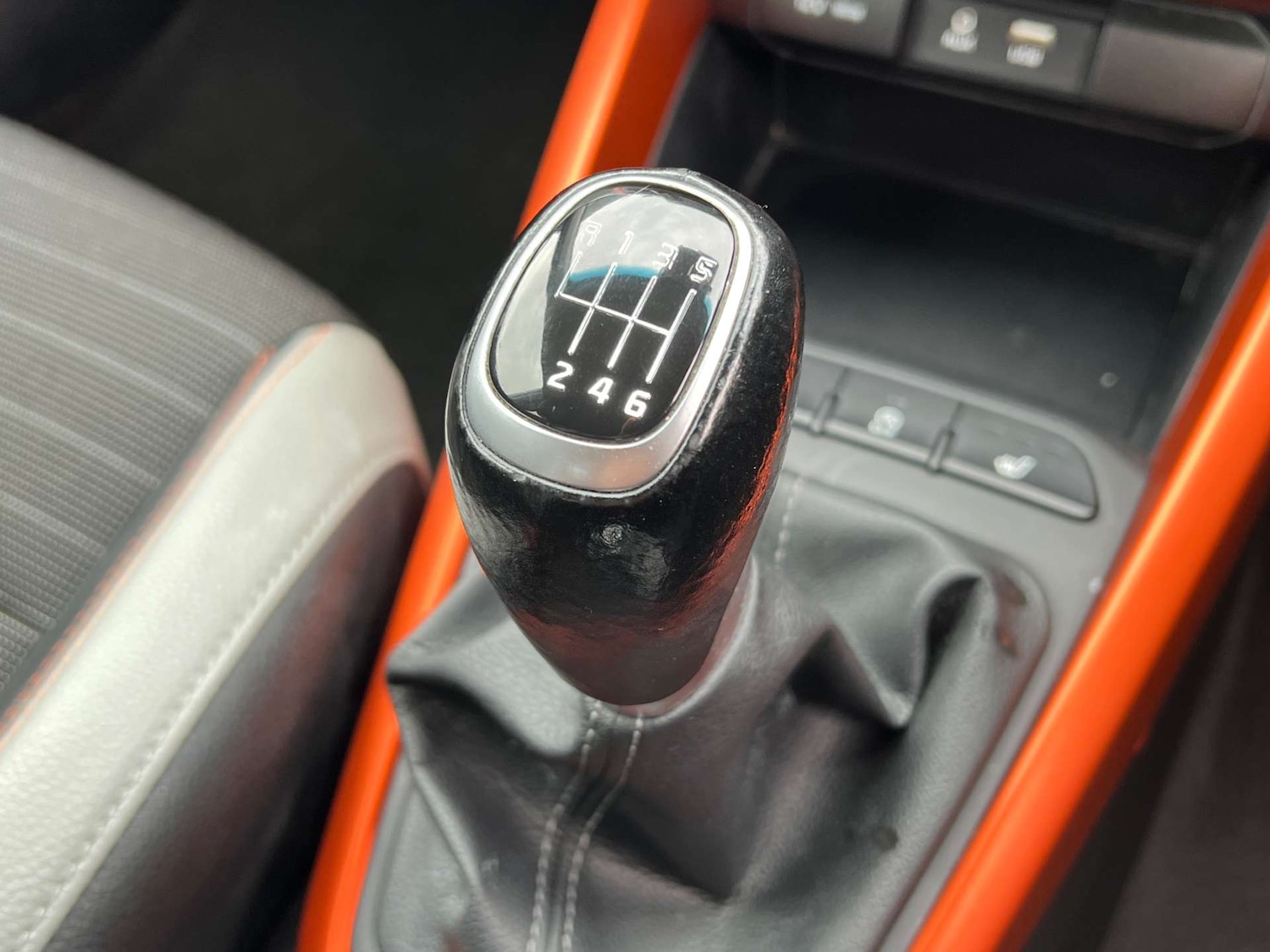 Used Kia Stonic 2018 for sale - 76009000: Photo 47