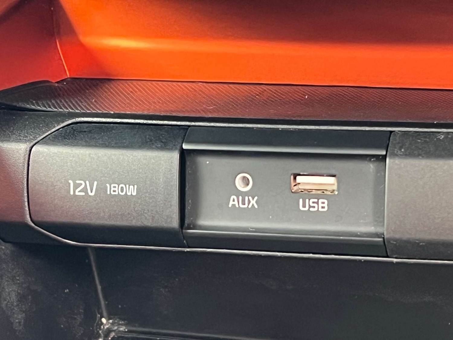 Used Kia Stonic 2018 for sale - 76009000: Photo 50