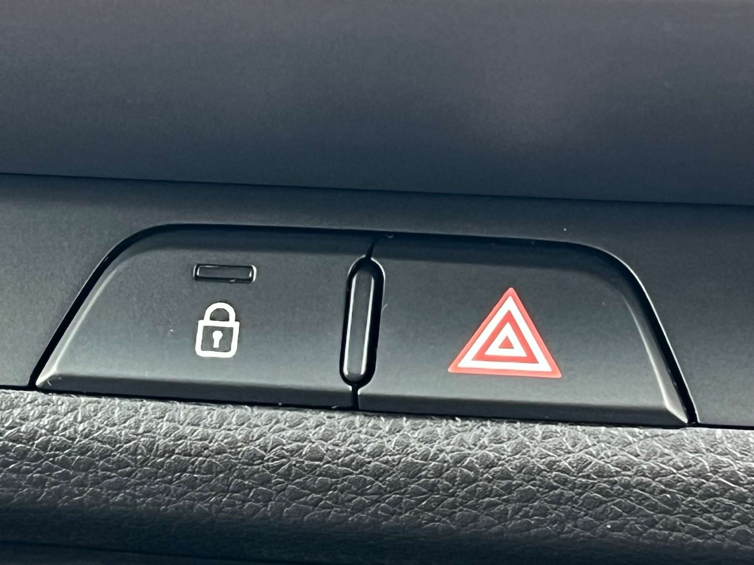 Used Kia Stonic 2018 for sale - 76009000: Photo 52