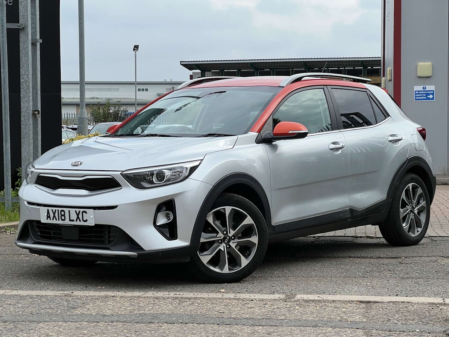 Used Kia Stonic 2018 for sale - 76009000: Photo 6