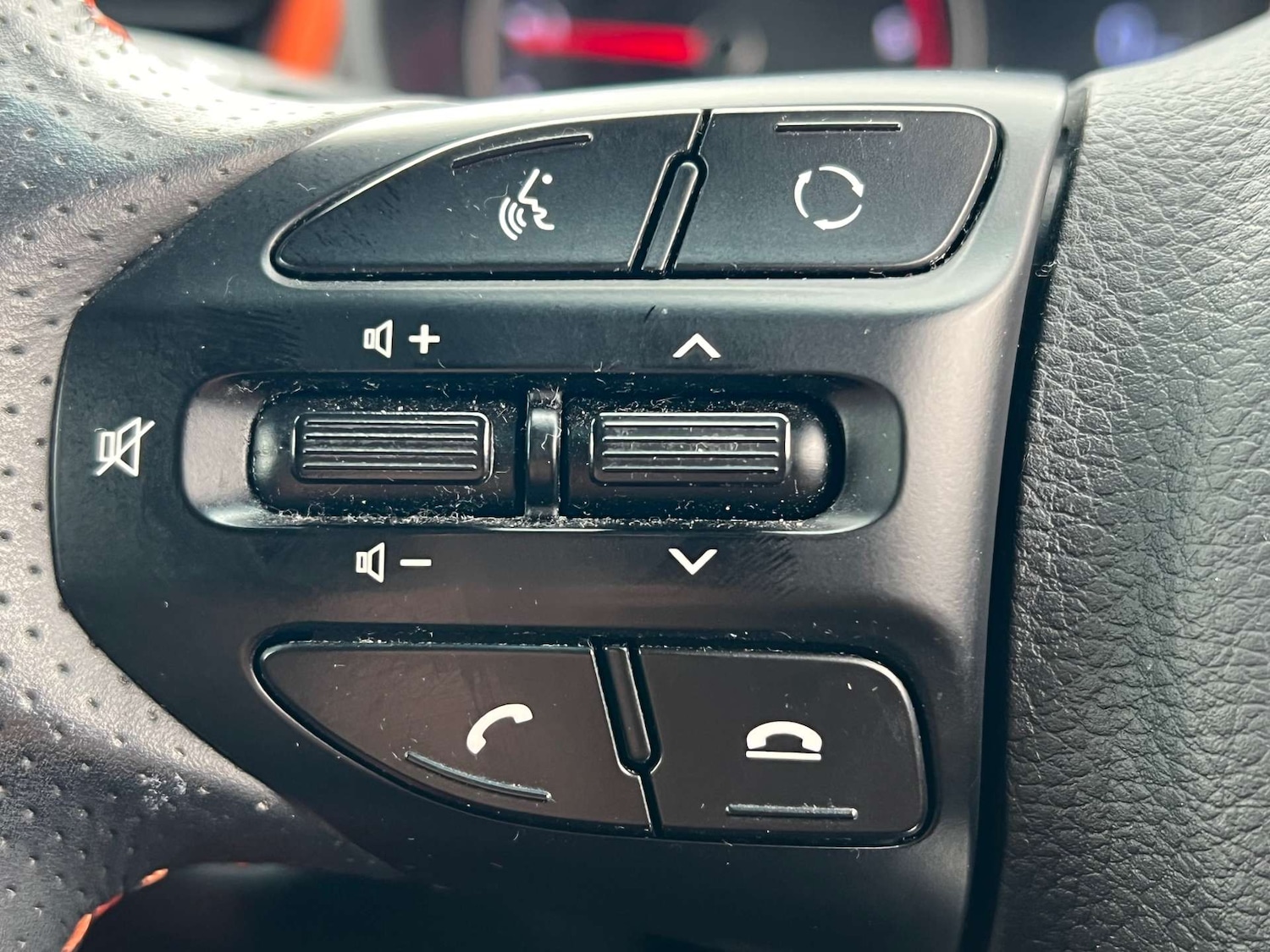 Used Kia Stonic 2018 for sale - 76009000: Photo 61