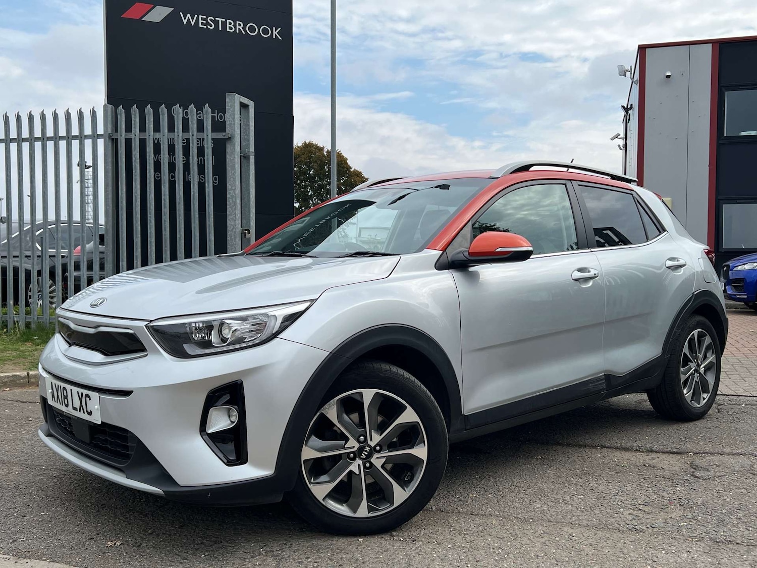 Used Kia Stonic 2018 for sale - 76009000: Photo 7