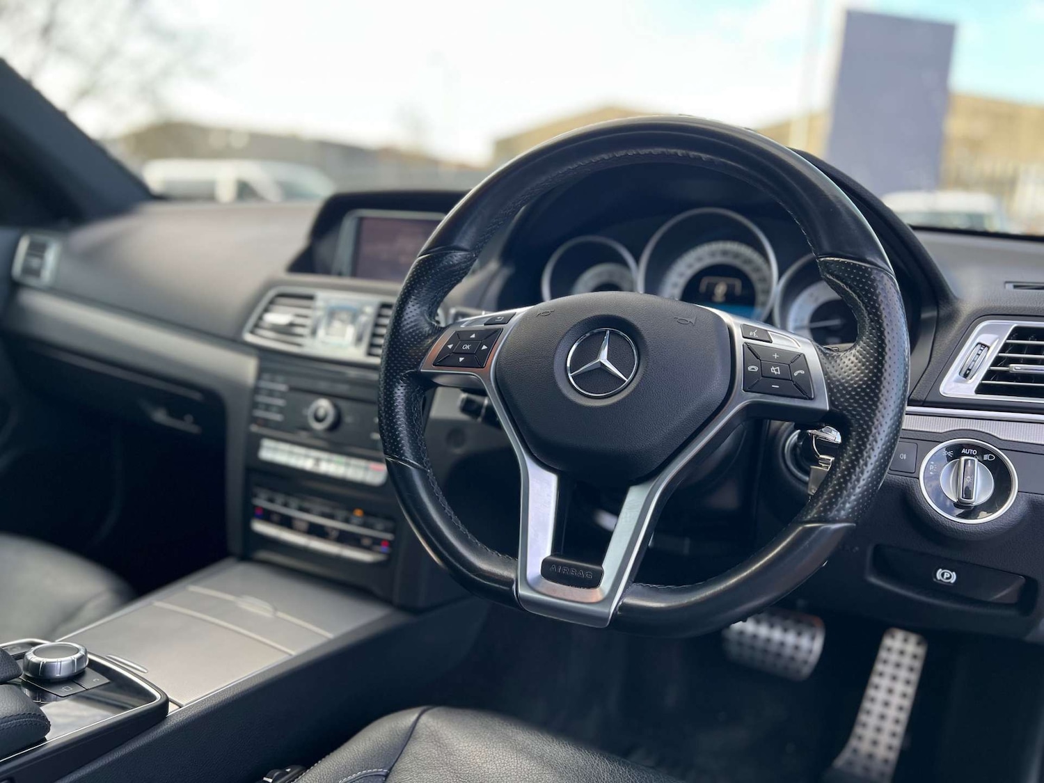 Used Mercedes-Benz E Class 2015 for sale - 77662814: Photo 24