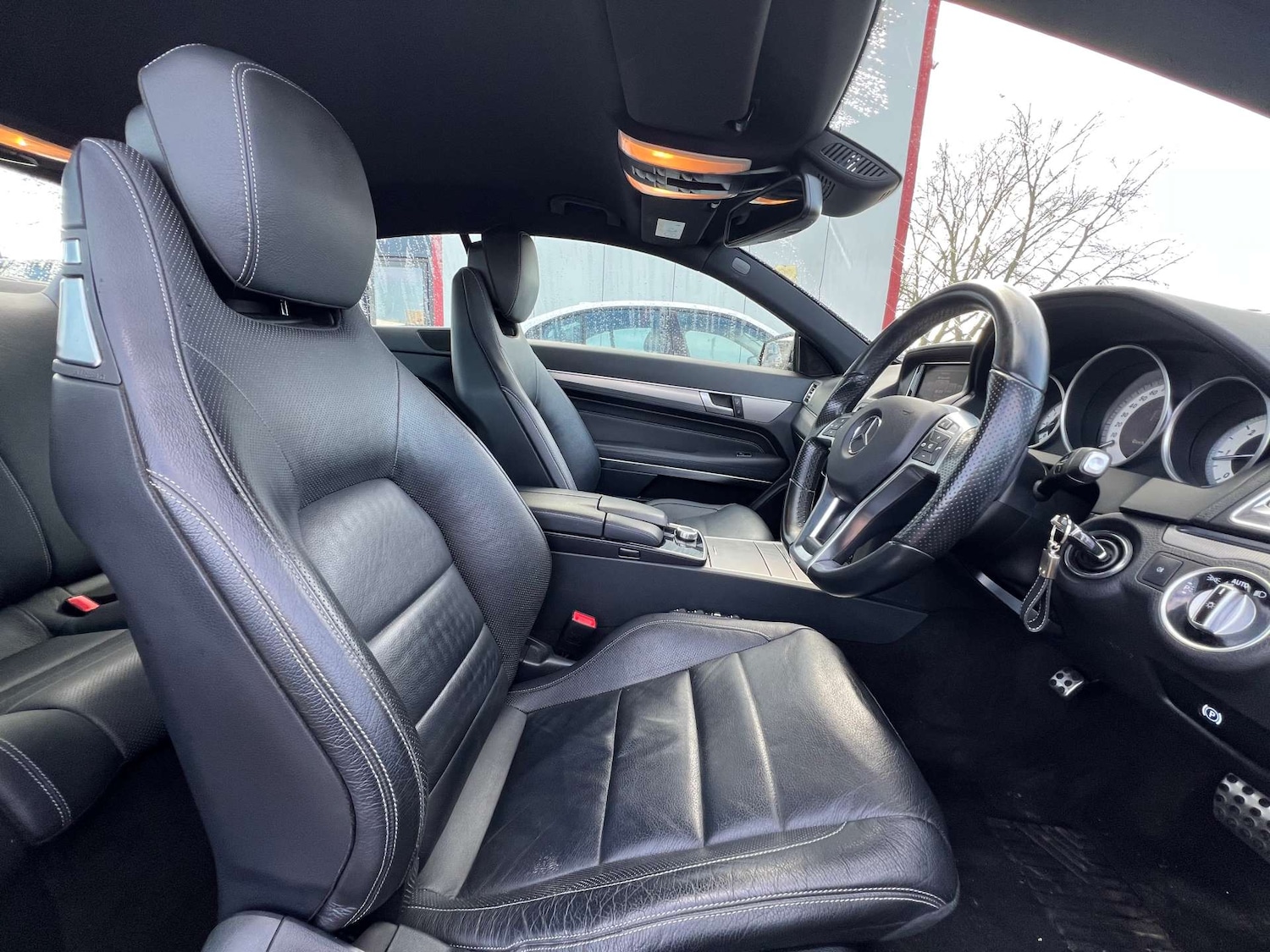 Used Mercedes-Benz E Class 2015 for sale - 77662814: Photo 27