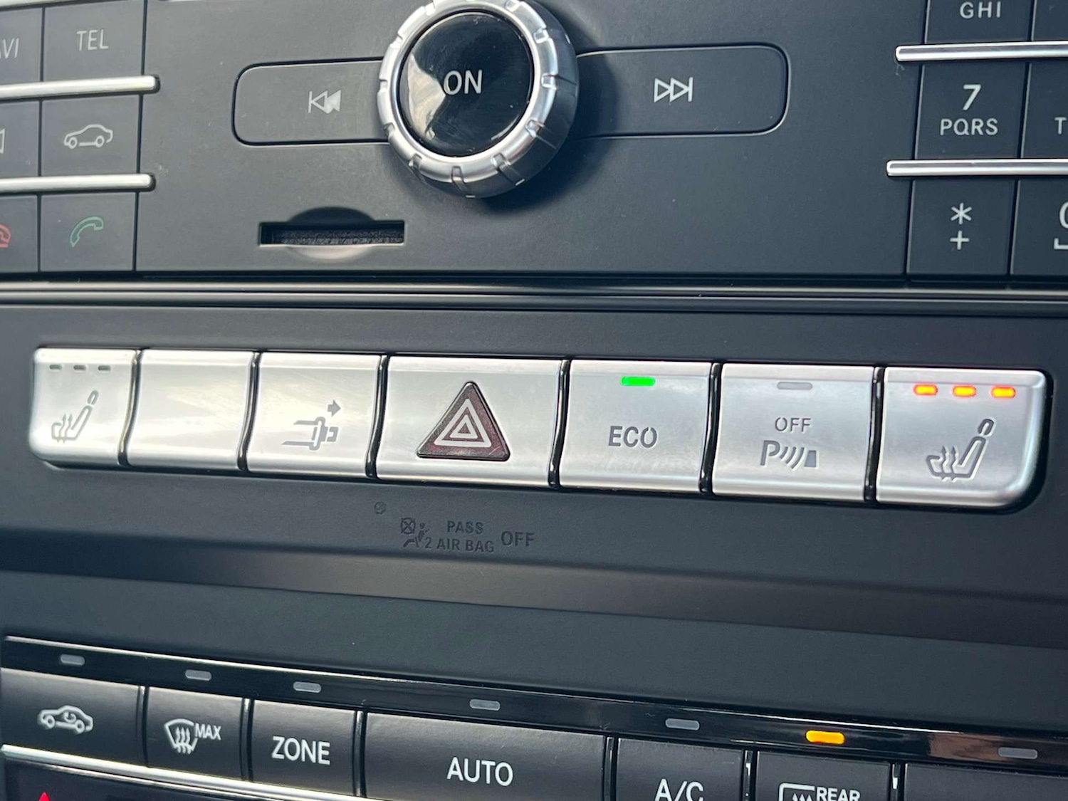 Used Mercedes-Benz E Class 2015 for sale - 77662814: Photo 41