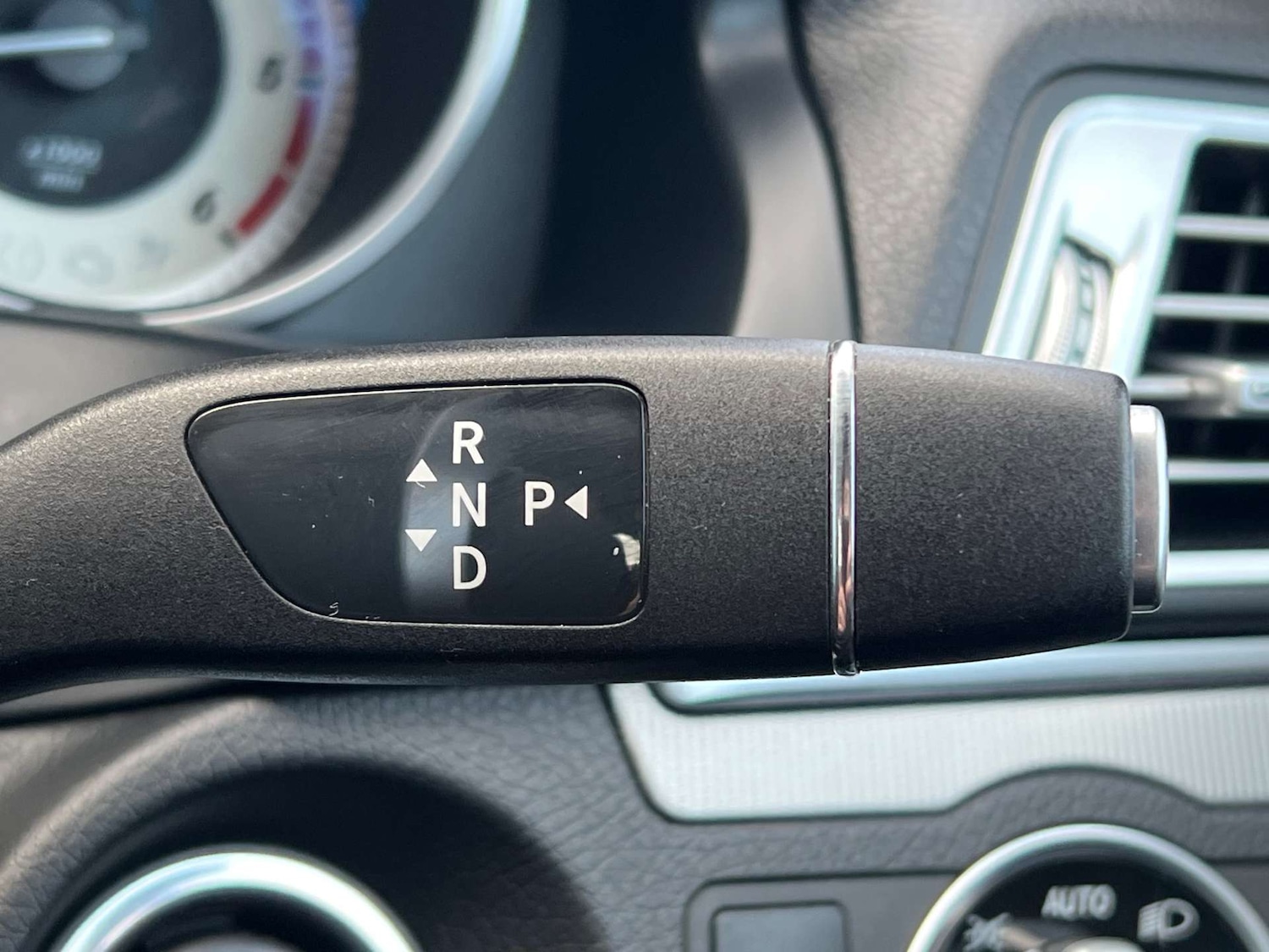 Used Mercedes-Benz E Class 2015 for sale - 77662814: Photo 56