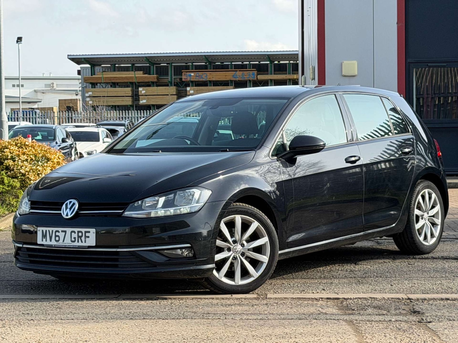 Used Volkswagen Golf 2017 for sale - 77662829: Photo 5