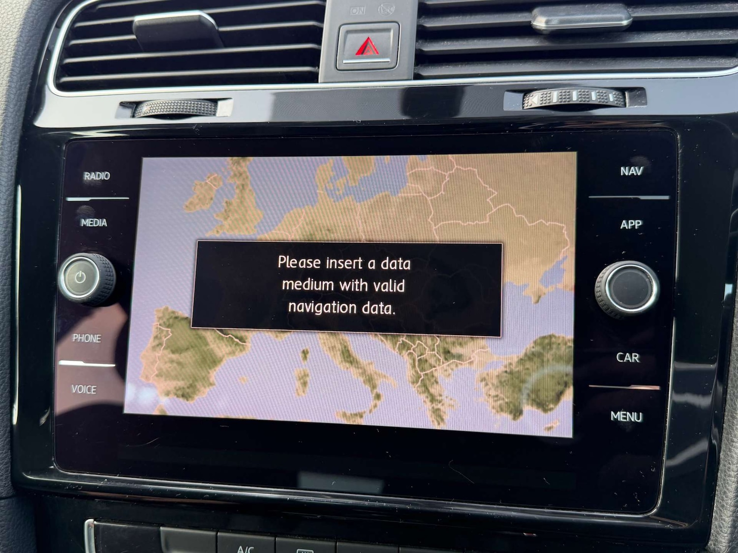 Used Volkswagen Golf 2017 for sale - 77662829: Photo 54