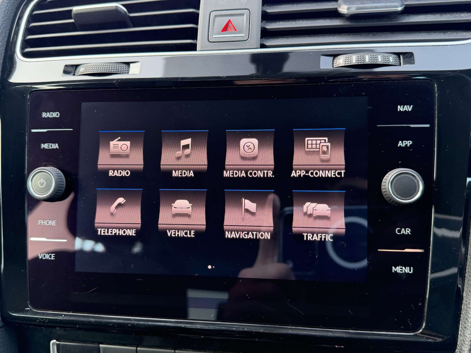 Used Volkswagen Golf 2017 for sale - 77662829: Photo 59