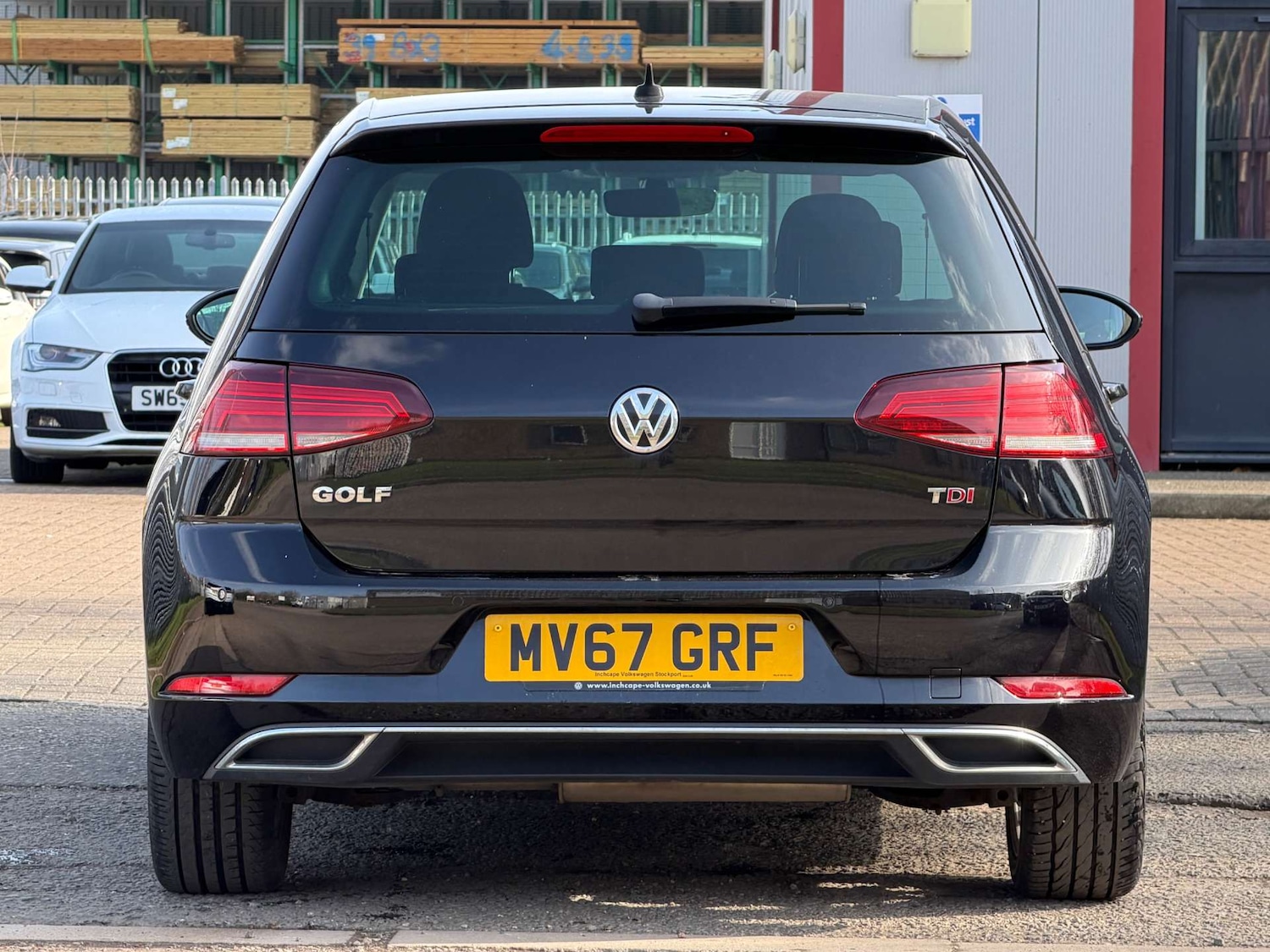 Used Volkswagen Golf 2017 for sale - 77662829: Photo 9