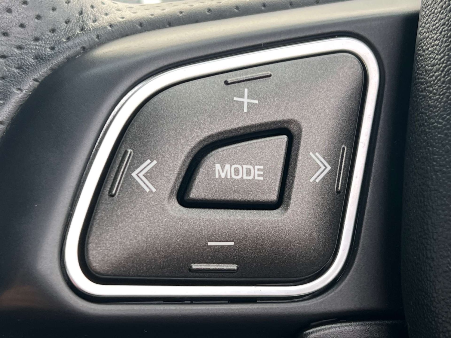 Used Land Rover Range Rover Evoque 2016 for sale - 77662824: Photo 50