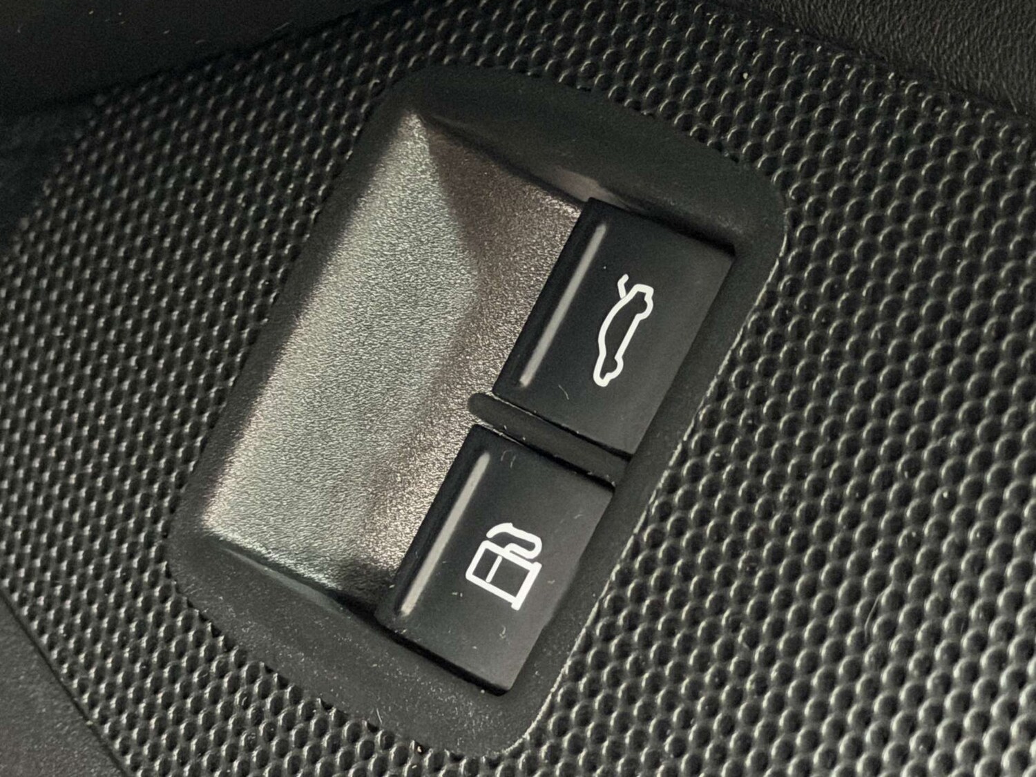 Used Volkswagen CC 2015 for sale - 78152431: Photo 74