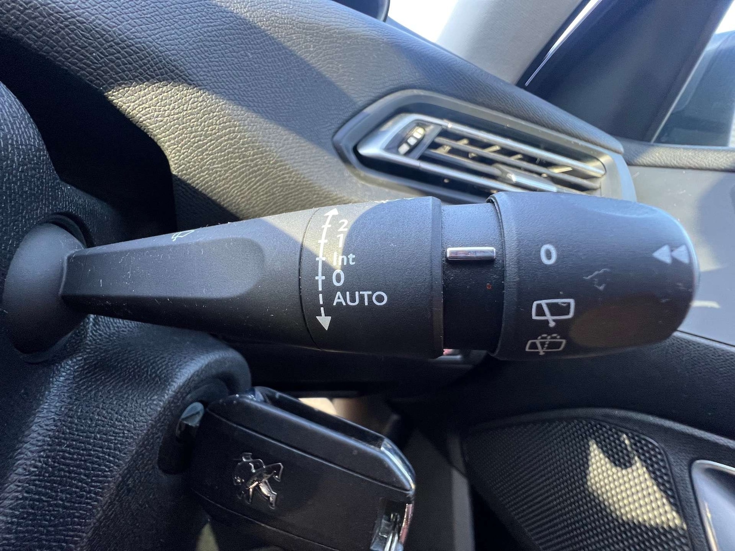 Used Peugeot 308 2018 for sale - 76601668: Photo 49