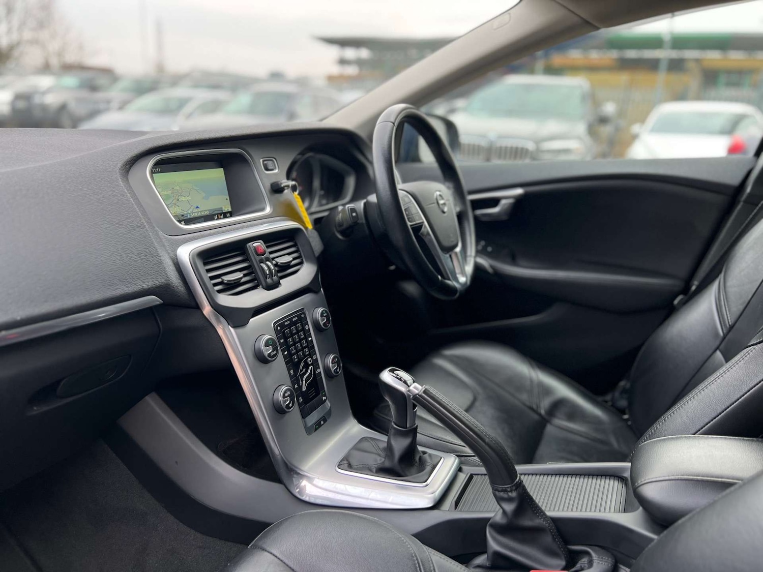 Used Volvo V40 2016 for sale - 76601793: Photo 32