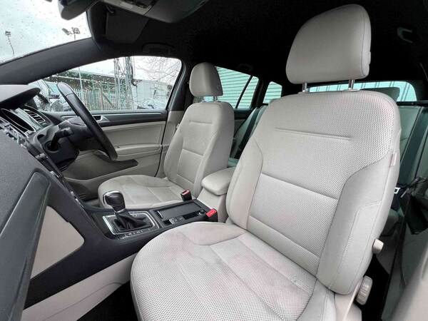 Used Volkswagen Golf 2019 for sale - 71522795: Photo 18