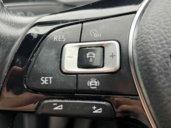 Used Volkswagen Golf 2019 for sale - 71522795: Photo 31