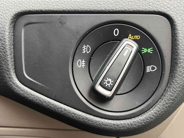 Used Volkswagen Golf 2019 for sale - 71522795: Photo 35