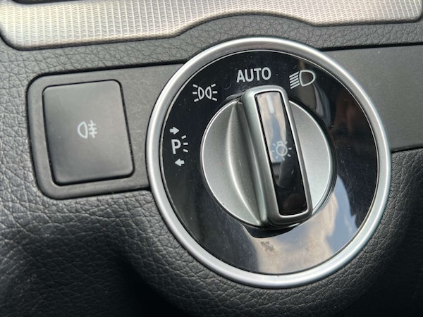 Used Mercedes-Benz E-Class 2014 for sale - 75055405: Photo 51