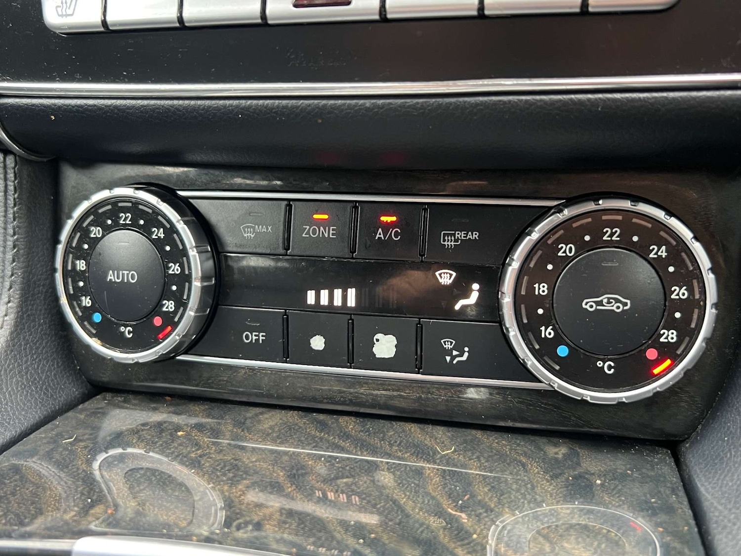 Used Mercedes-Benz CLS 2015 for sale - 76601804: Photo 43