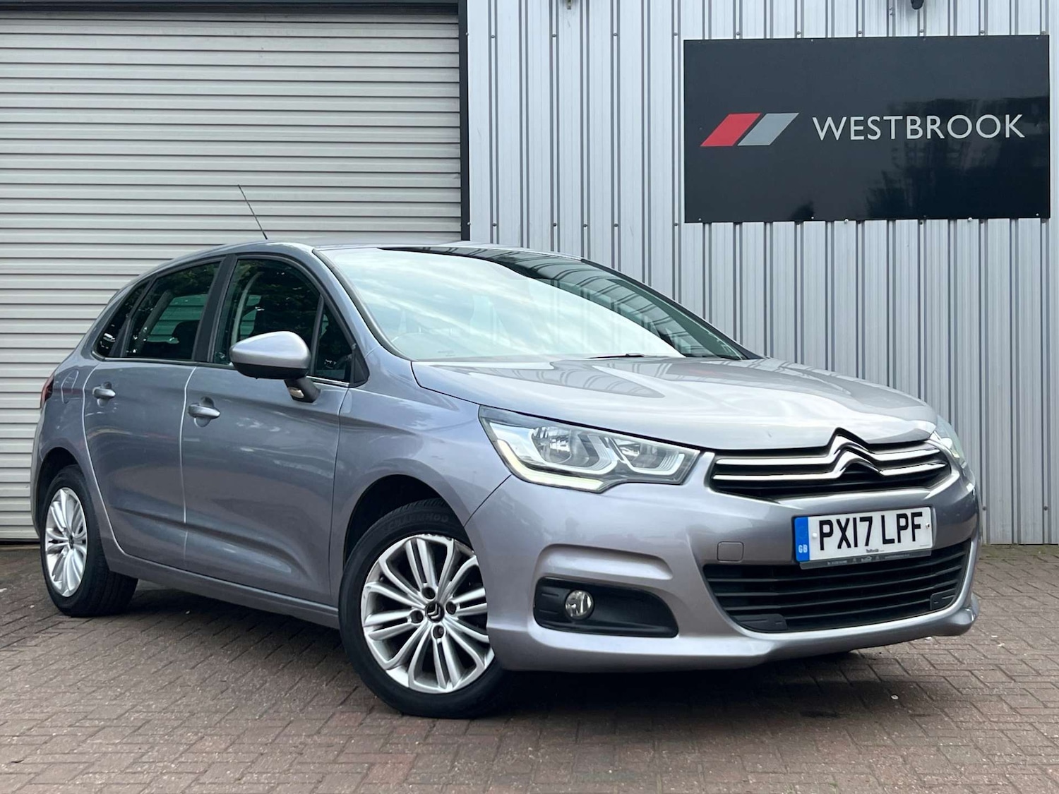 Used Citroen C4 2017 for sale - 76601872: Photo 1
