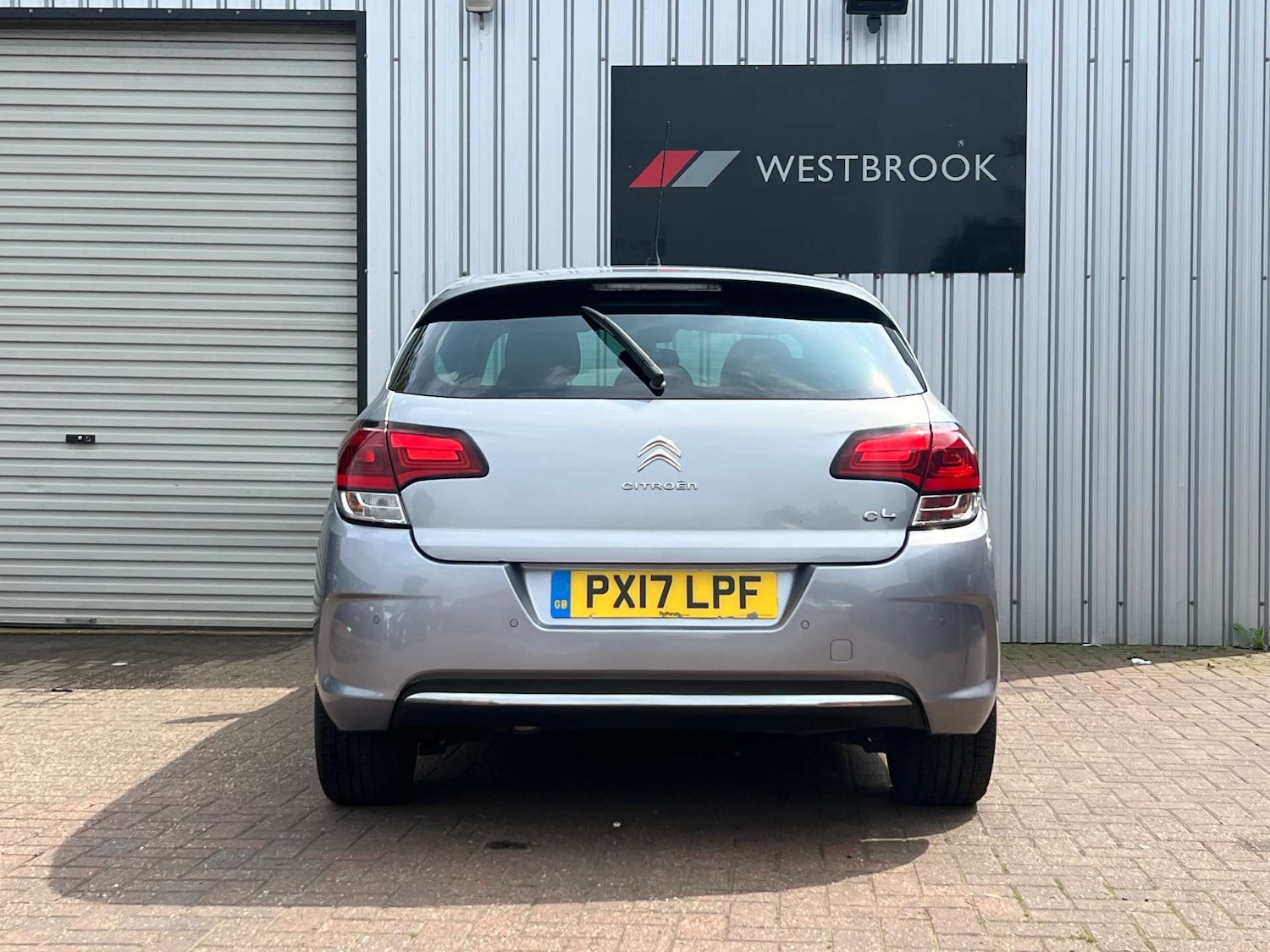 Used Citroen C4 2017 for sale - 76601872: Photo 10