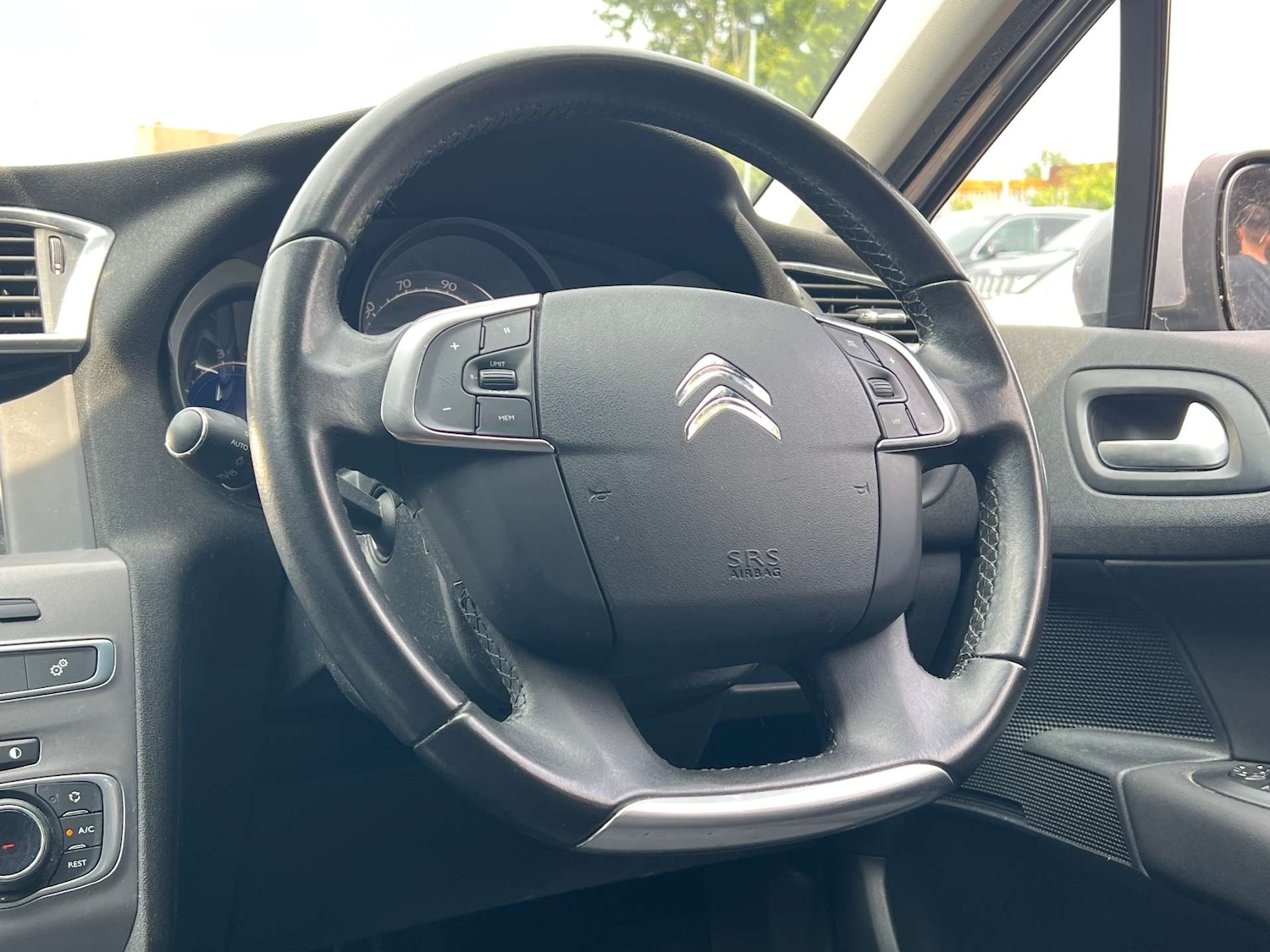 Used Citroen C4 2017 for sale - 76601872: Photo 19