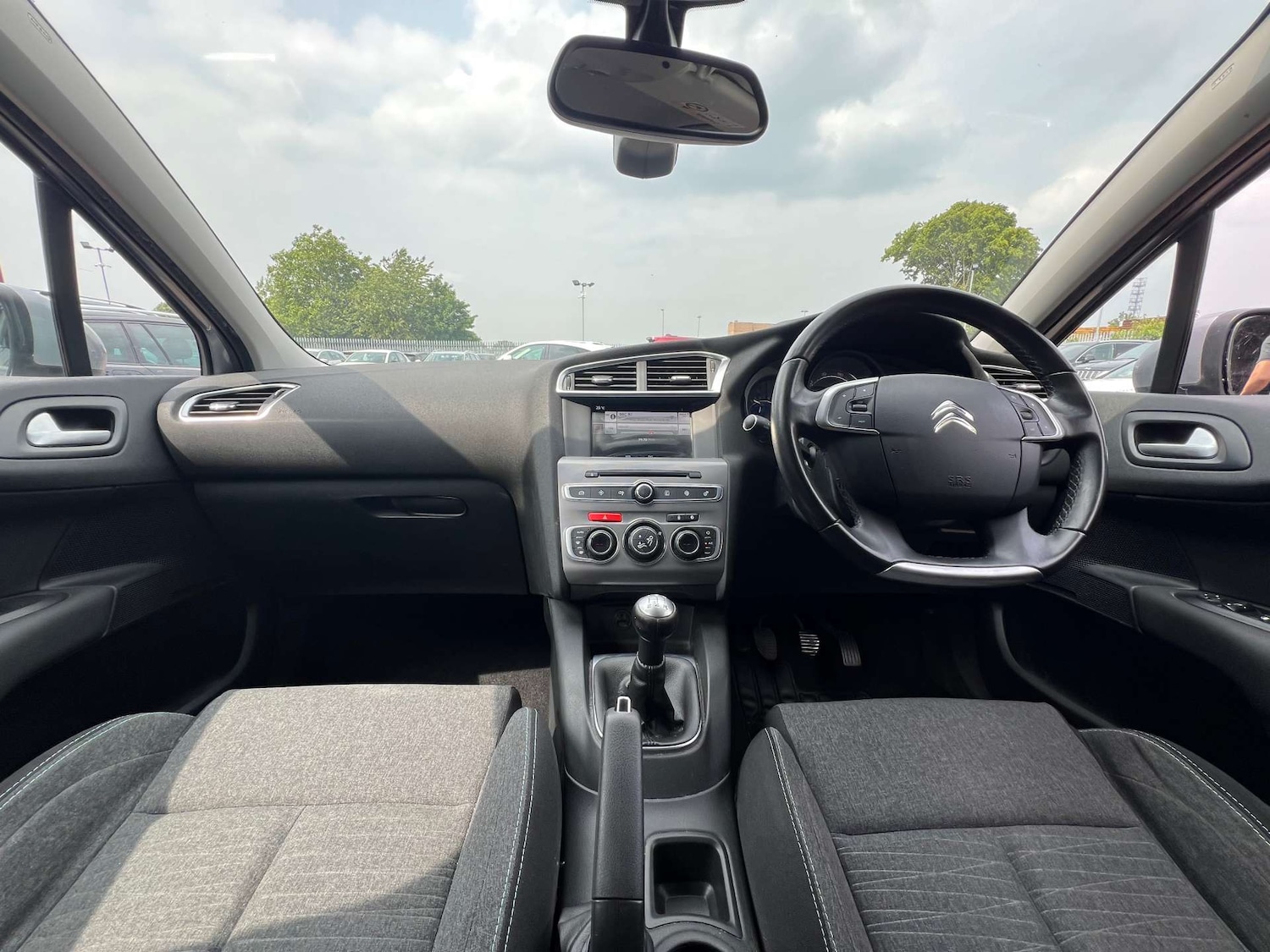 Used Citroen C4 2017 for sale - 76601872: Photo 20