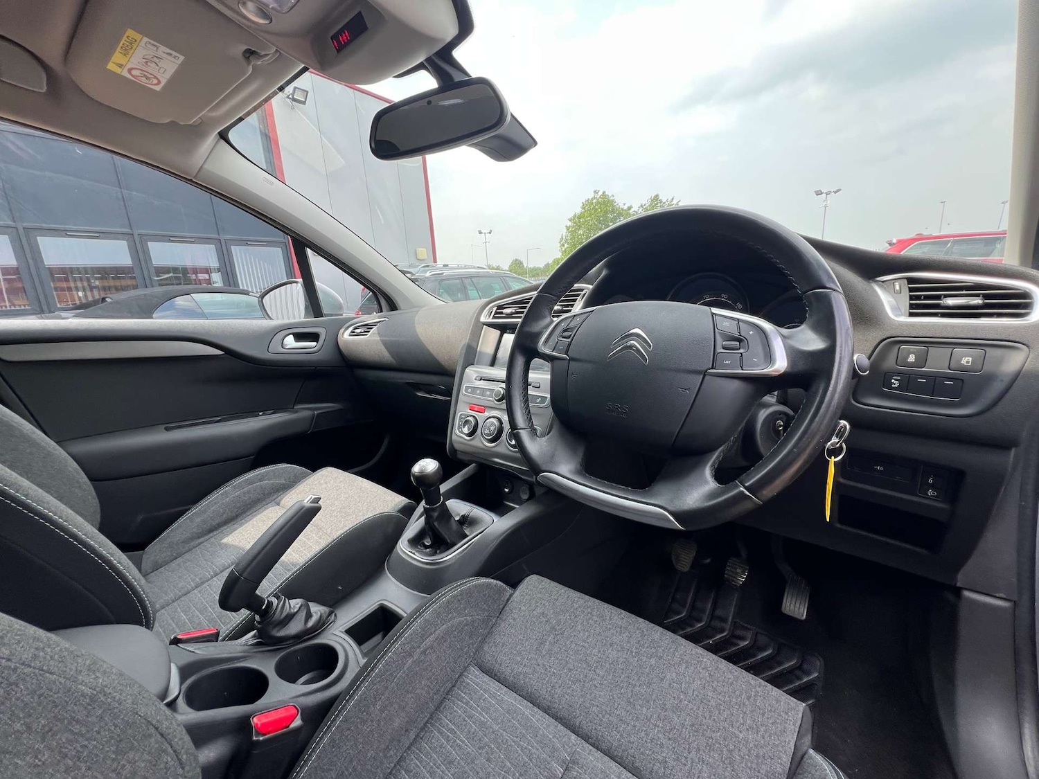 Used Citroen C4 2017 for sale - 76601872: Photo 21