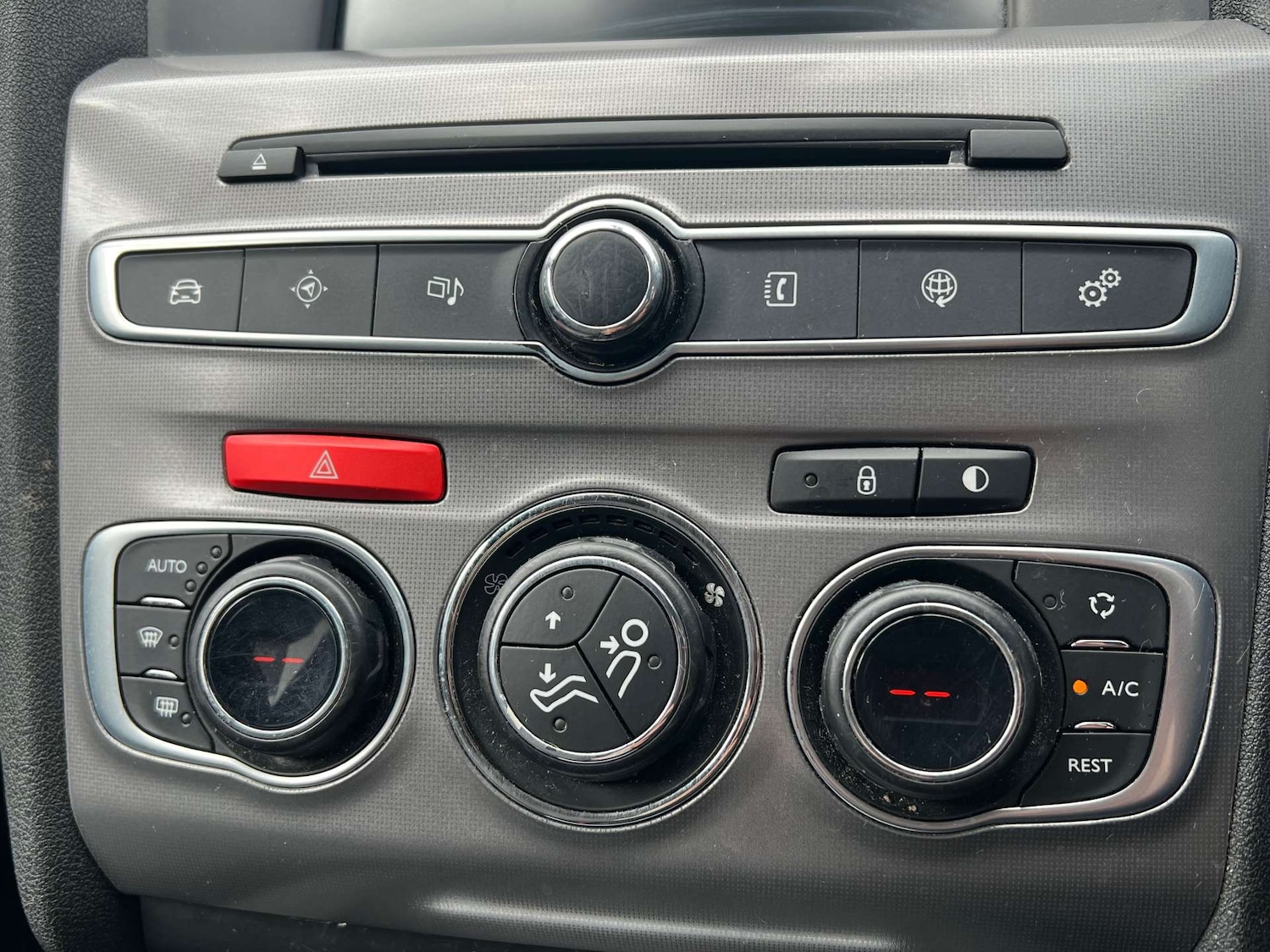 Used Citroen C4 2017 for sale - 76601872: Photo 53