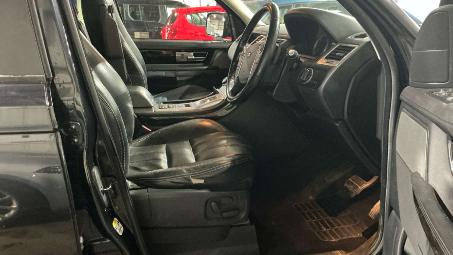 Used Land Rover Range Rover Sport 2011 for sale - 77626967: Photo 8