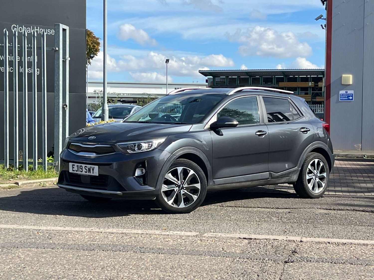 Used Kia Stonic 2019 for sale - 76547280: Photo 16