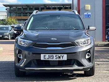 Used Kia Stonic 2019 for sale - 76547280: Photo
