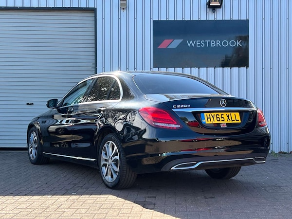Used Mercedes-Benz C-Class 2015 for sale - 75281231: Photo 13