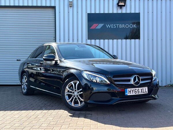 Used Mercedes-Benz C-Class 2015 for sale - 75281231: Photo 8