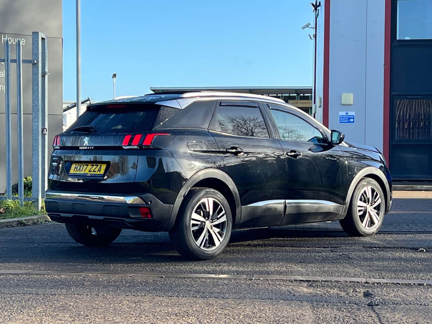 Used Peugeot 3008 2017 for sale - 77662752: Photo 18