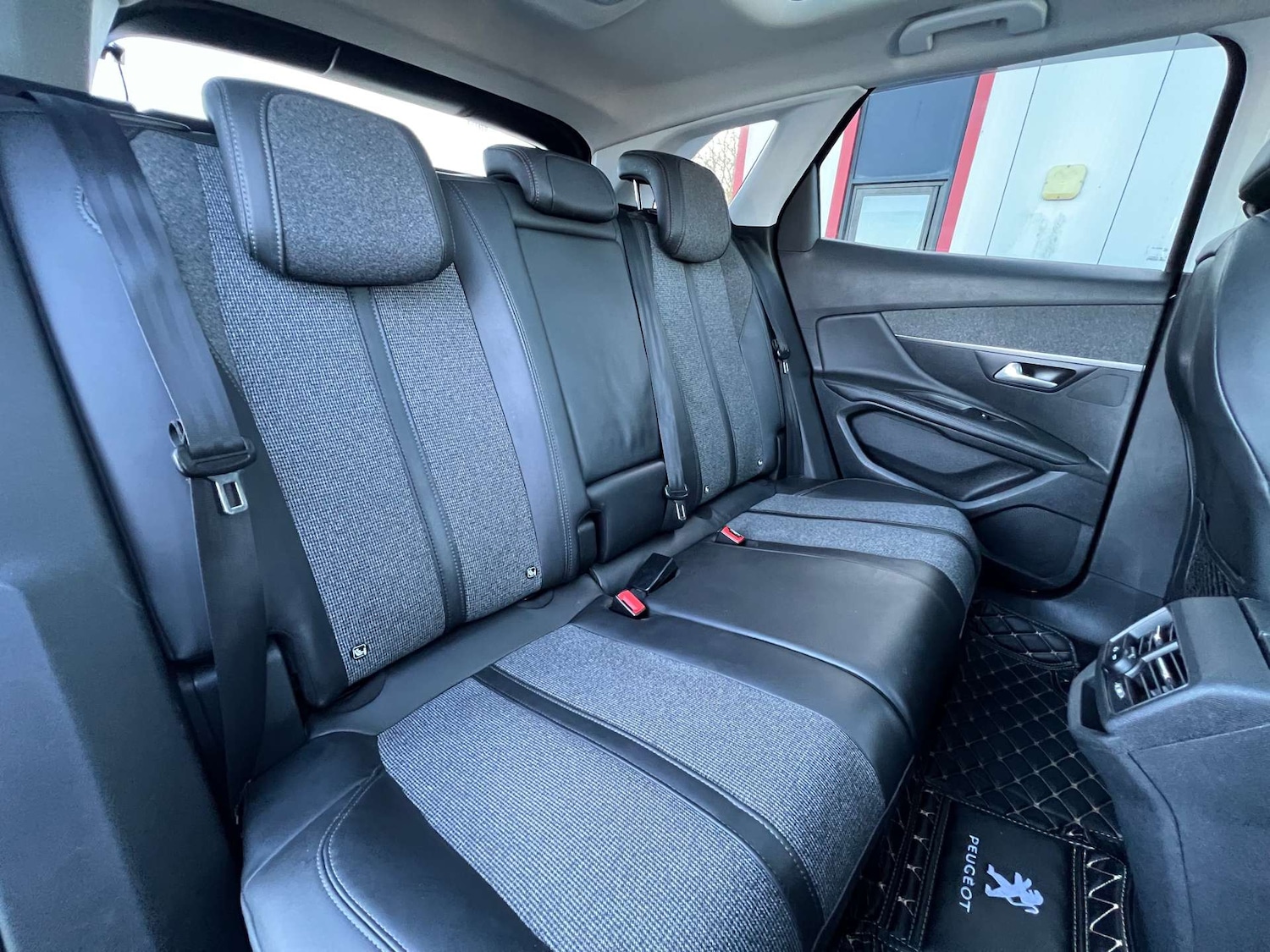 Used Peugeot 3008 2017 for sale - 77662752: Photo 33