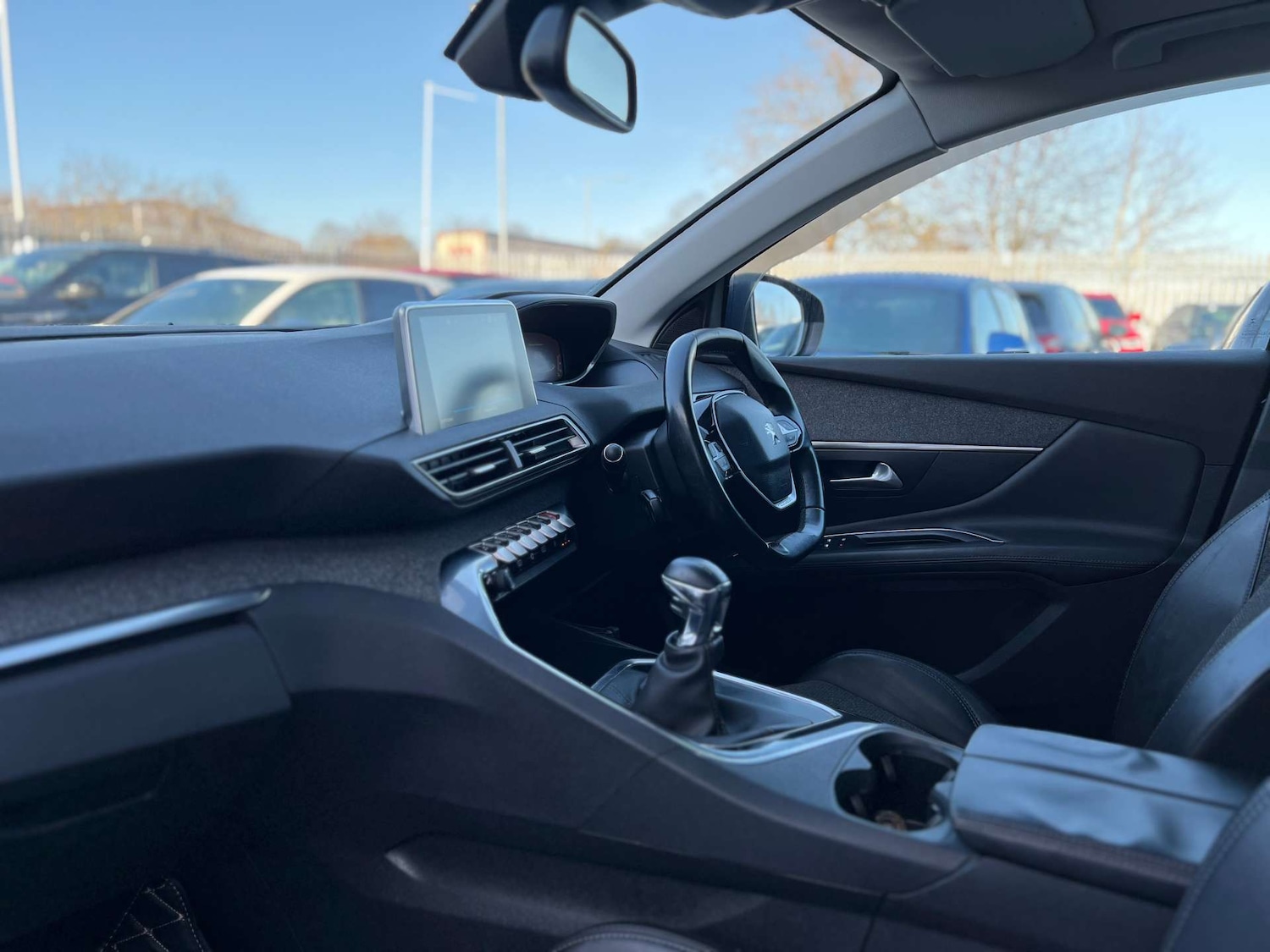 Used Peugeot 3008 2017 for sale - 77662752: Photo 42