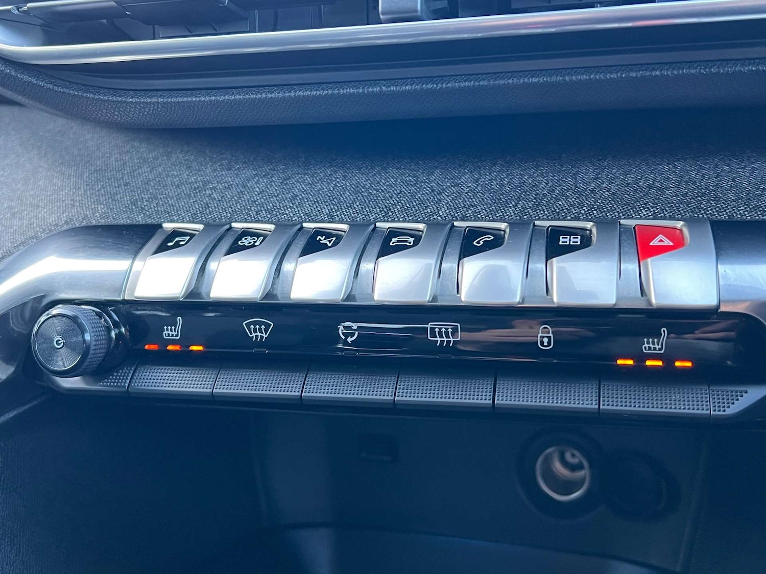 Used Peugeot 3008 2017 for sale - 77662752: Photo 48