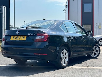 Used Skoda Octavia 2019 for sale - 79035238: Photo