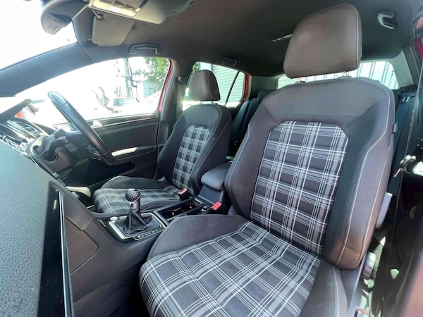 Used Volkswagen Golf 2014 for sale - 76005235: Photo 18