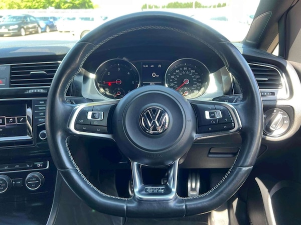 Used Volkswagen Golf 2014 for sale - 76005235: Photo 35