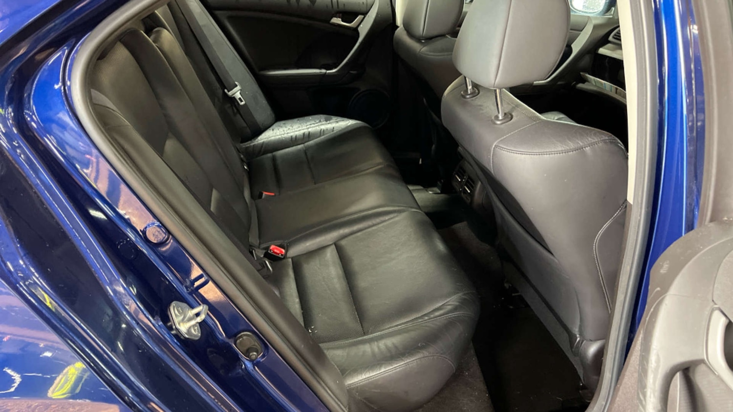 Used Honda Accord 2011 for sale - 76493614: Photo 10