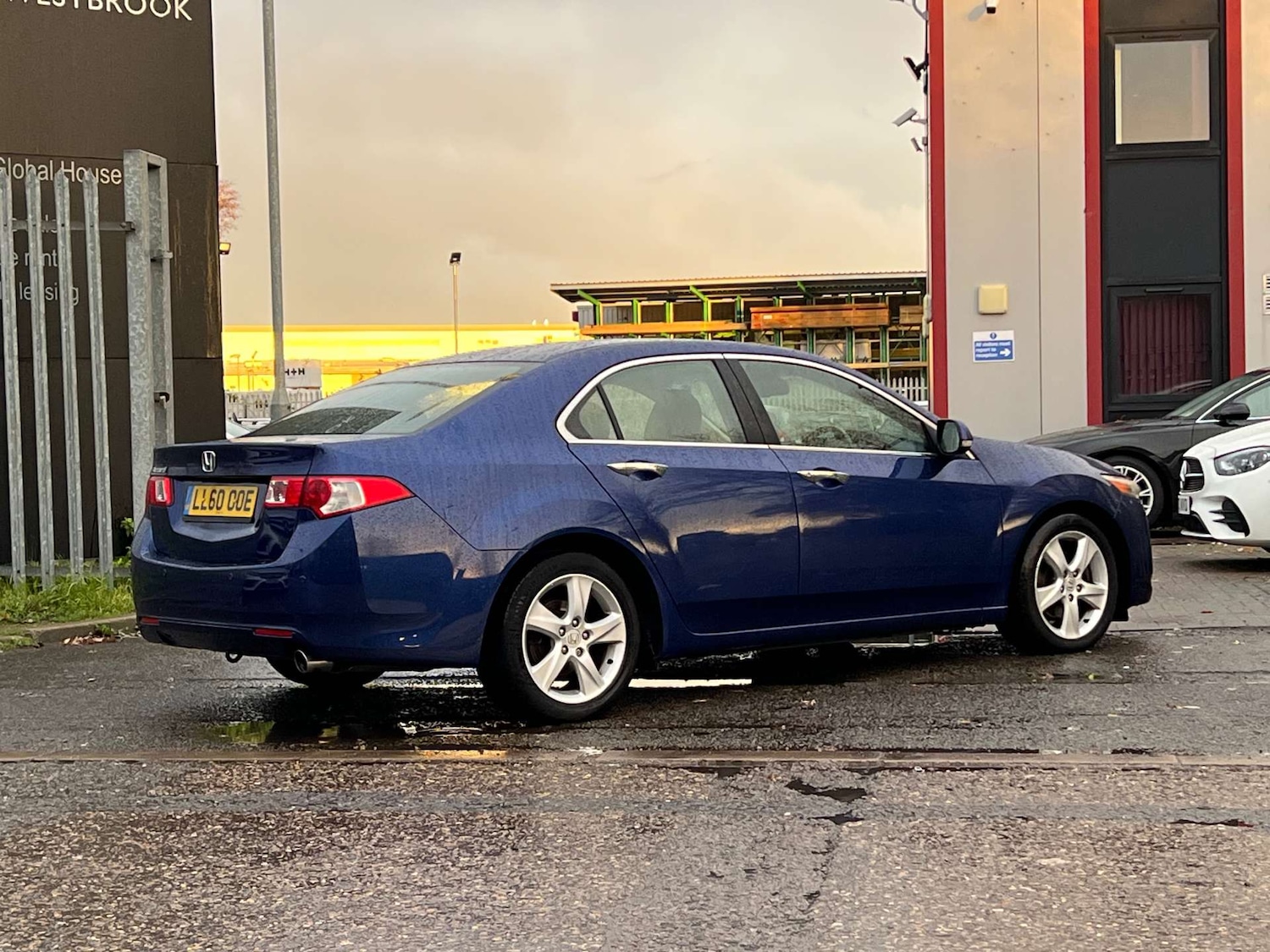 Used Honda Accord 2011 for sale - 76493614: Photo 18