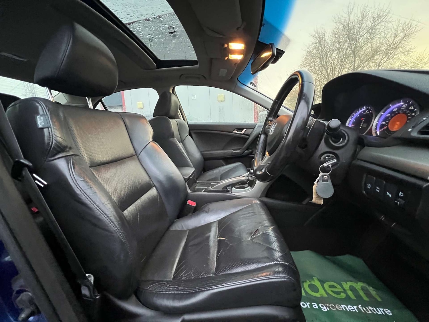 Used Honda Accord 2011 for sale - 76493614: Photo 31