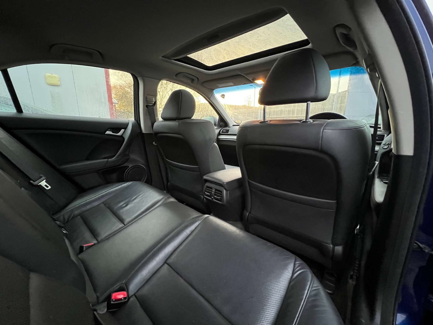 Used Honda Accord 2011 for sale - 76493614: Photo 35