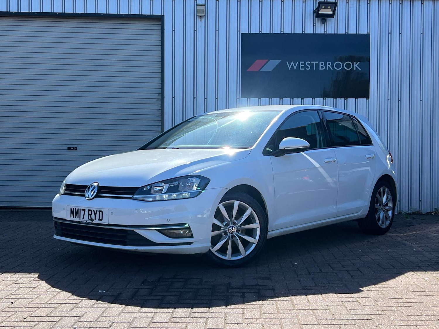 Used Volkswagen Golf 2017 for sale - 76007326: Photo 10