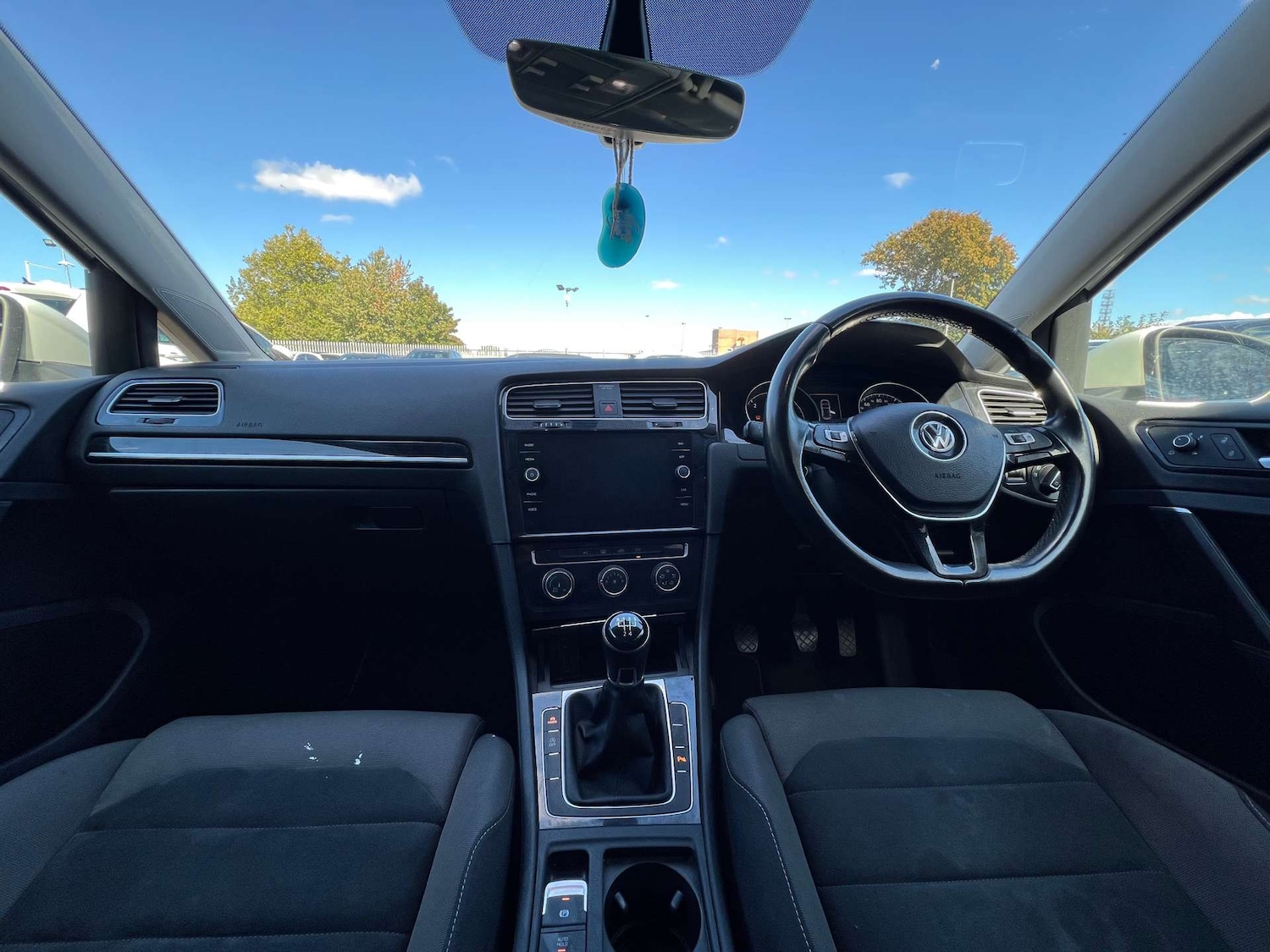 Used Volkswagen Golf 2017 for sale - 76007326: Photo 15