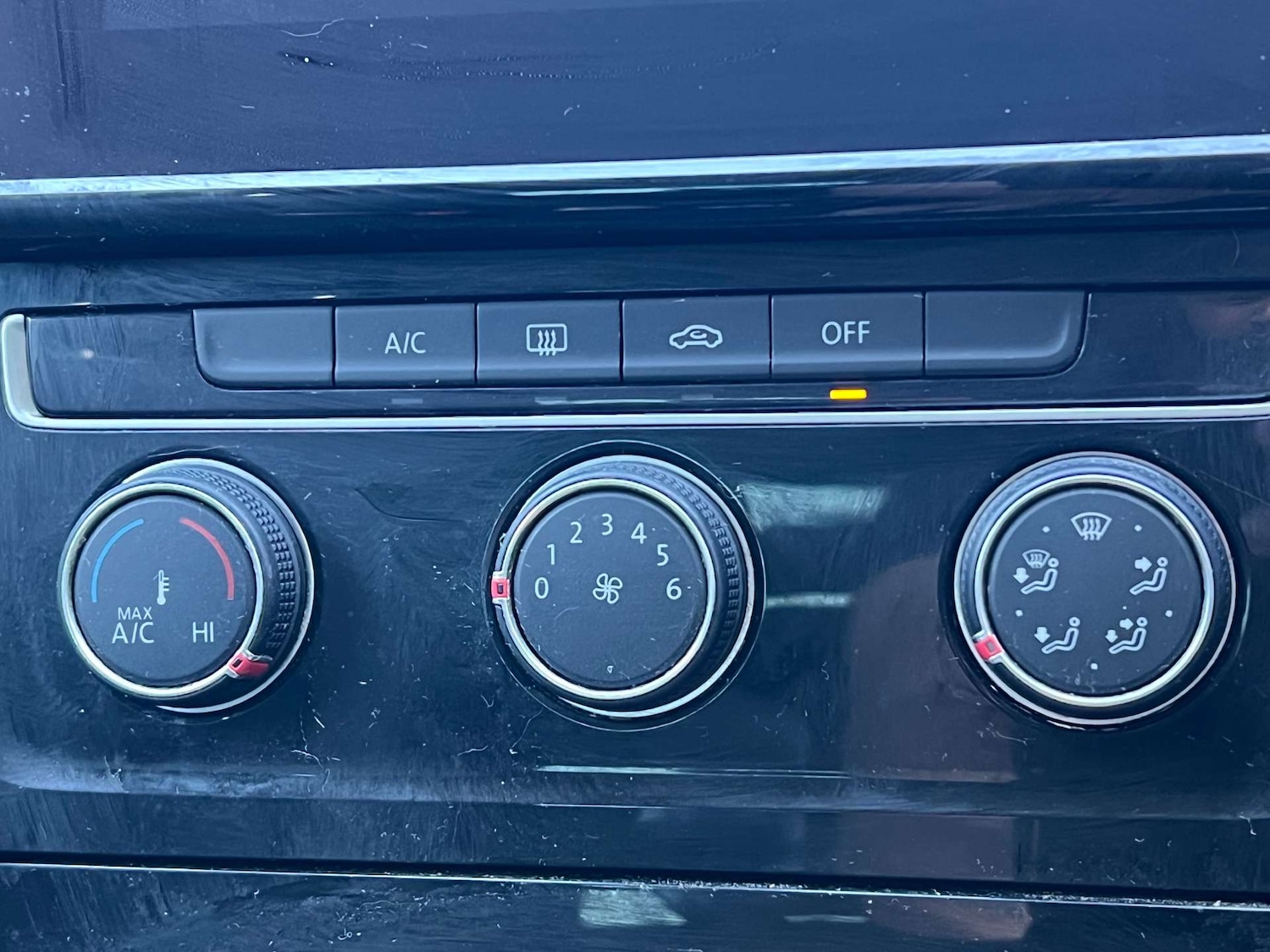 Used Volkswagen Golf 2017 for sale - 76007326: Photo 40