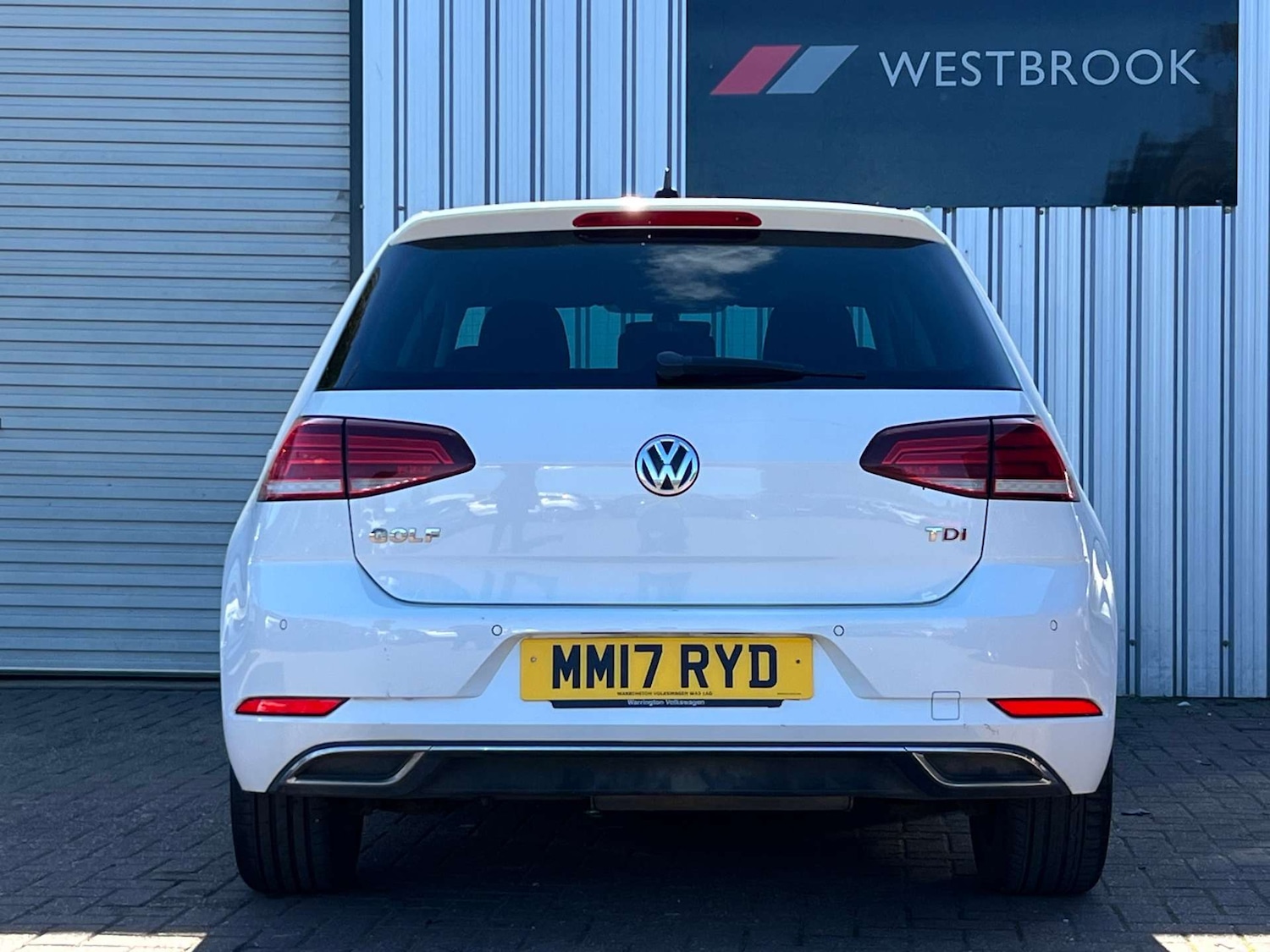 Used Volkswagen Golf 2017 for sale - 76007326: Photo 6