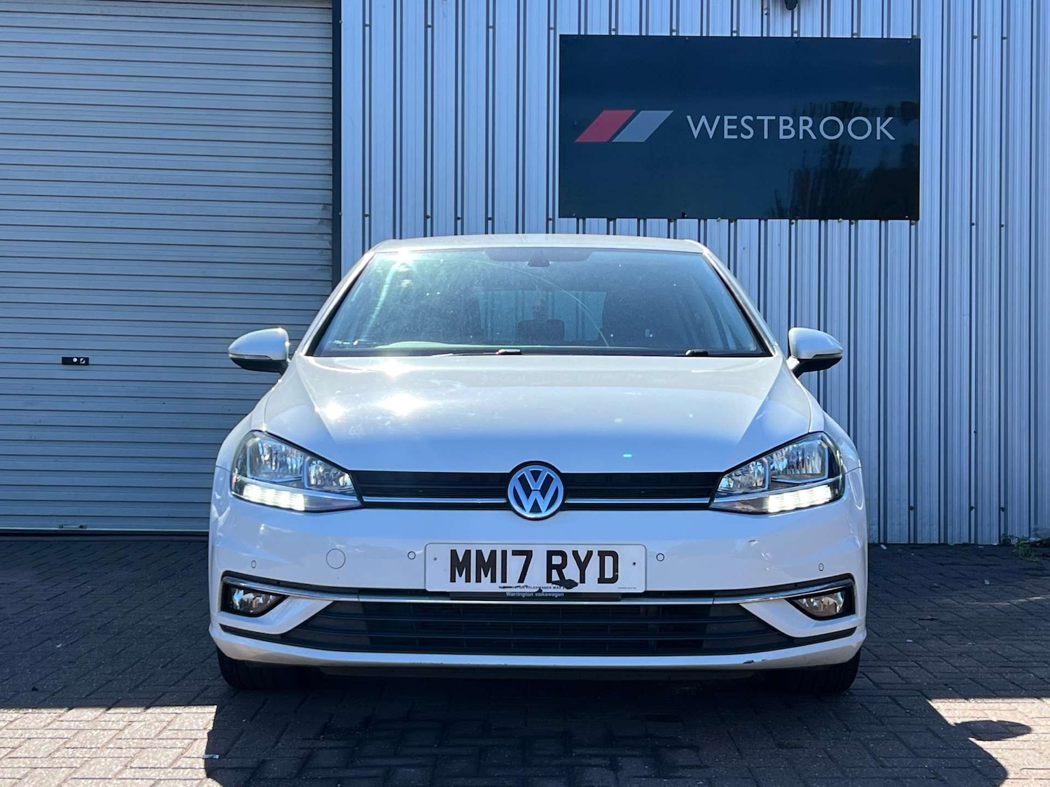 Used Volkswagen Golf 2017 for sale - 76007326: Photo 9
